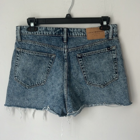 Lucky Brand Women’s Denim Cut Off Shorts Size 12 # - Picture 5 of 6